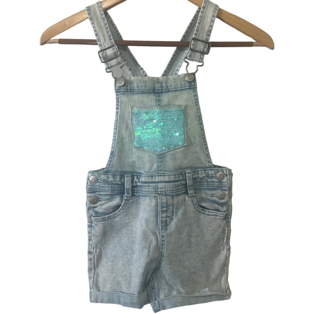 Cat & Jack Overalls Shorts REAL POCKETS Light Denim Super Stretch Size 4/5